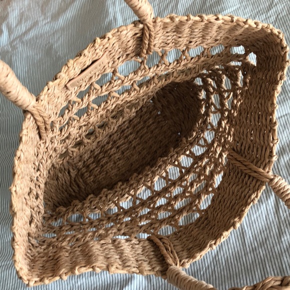 Rattan Medium sized Bag - Picture 3 of 4